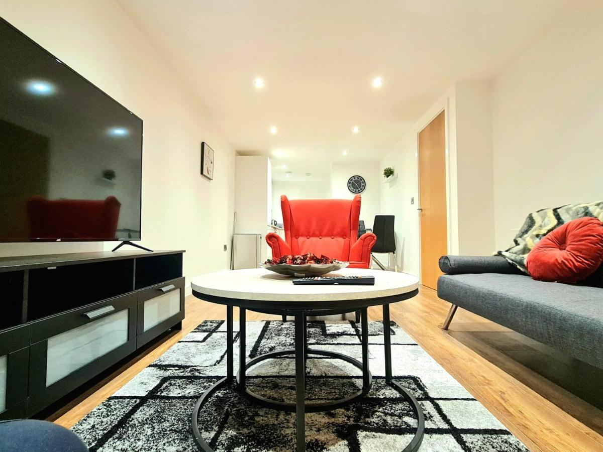 Remarkable 1-Bedroom Apartment in Salford Manchester Eksteriør billede